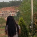 爱看书的女孩的头像