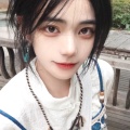 奈何桥下摆地摊的头像