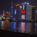 软萌的御姐在吃火锅的头像