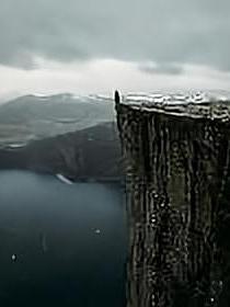 深渊之虹的封面