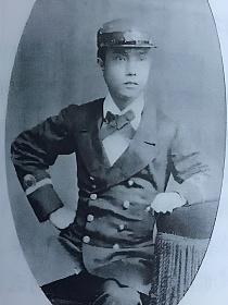 民族英雄刘步蟾的封面