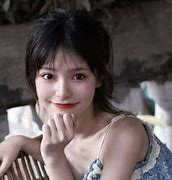 阳光的小绵羊在挖野菜的头像
